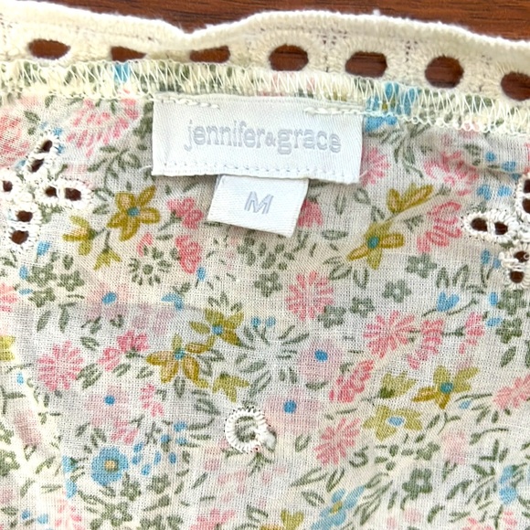 Boutique faux Wrap Floral Embroidered top - Picture 9 of 12